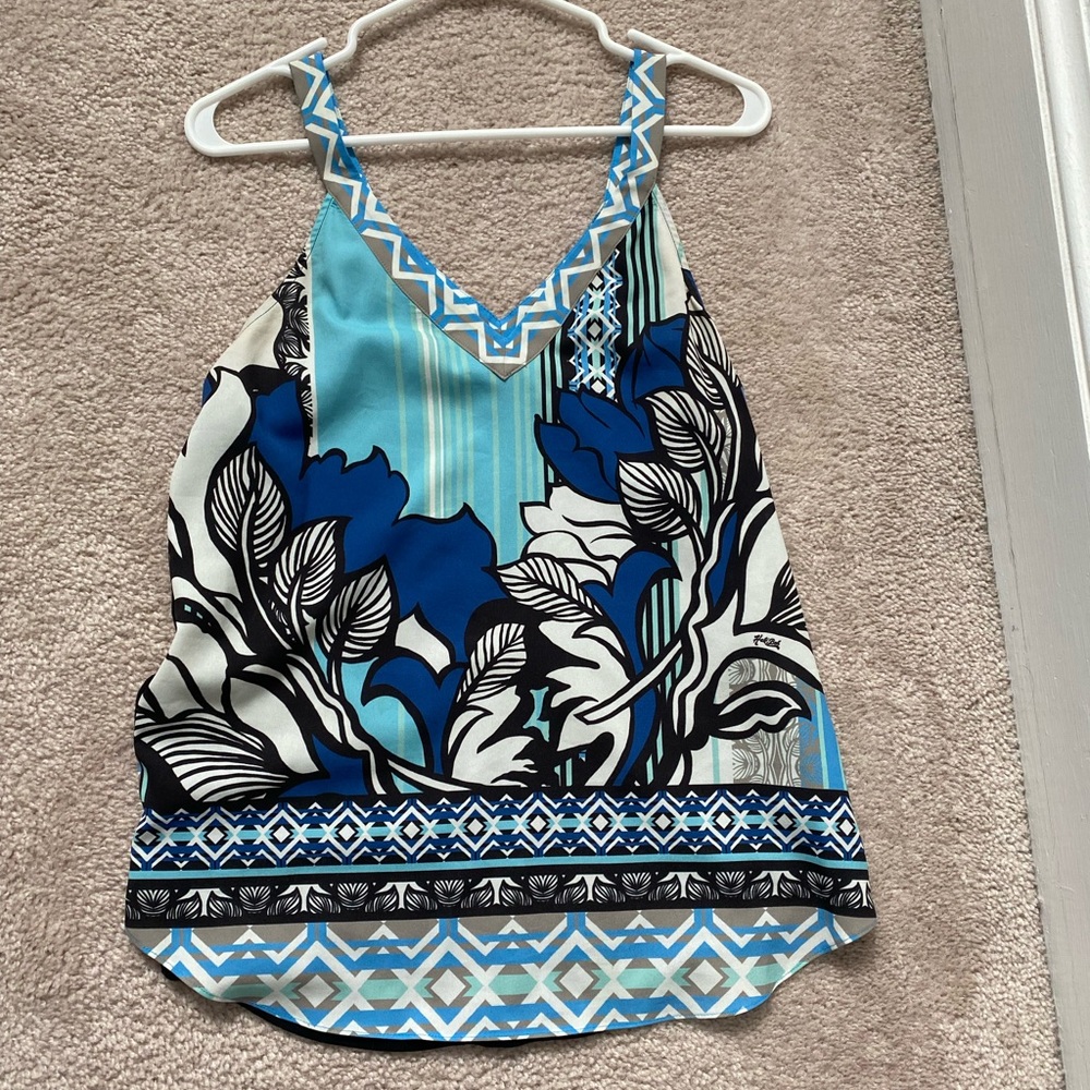 Flowy floral tank top